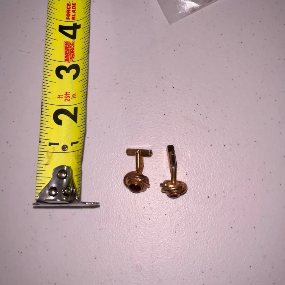 NIBag Vintage Swank Ruby / Garnet Jeweled Gold Cuff Links